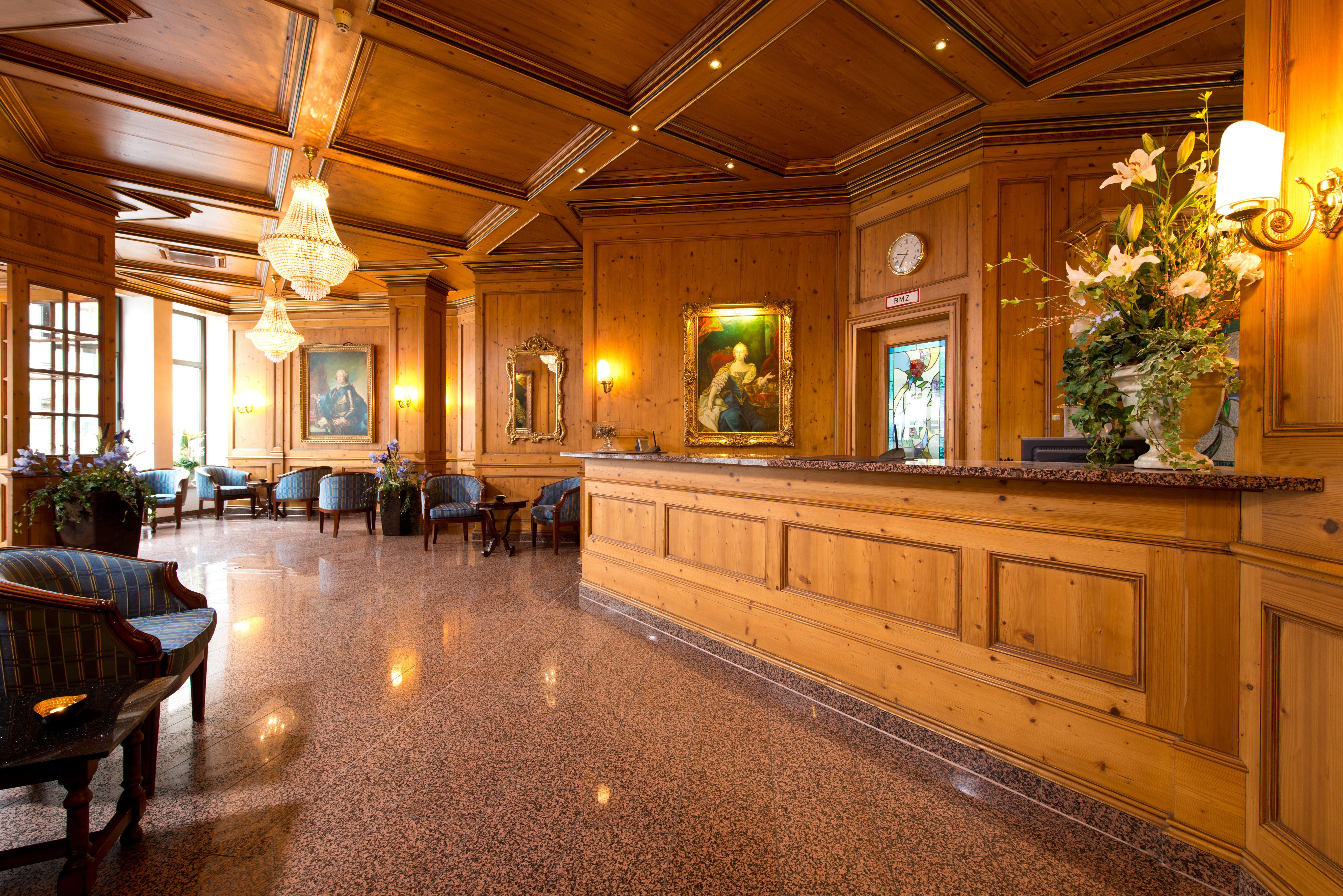 Hotel King's Center Superior